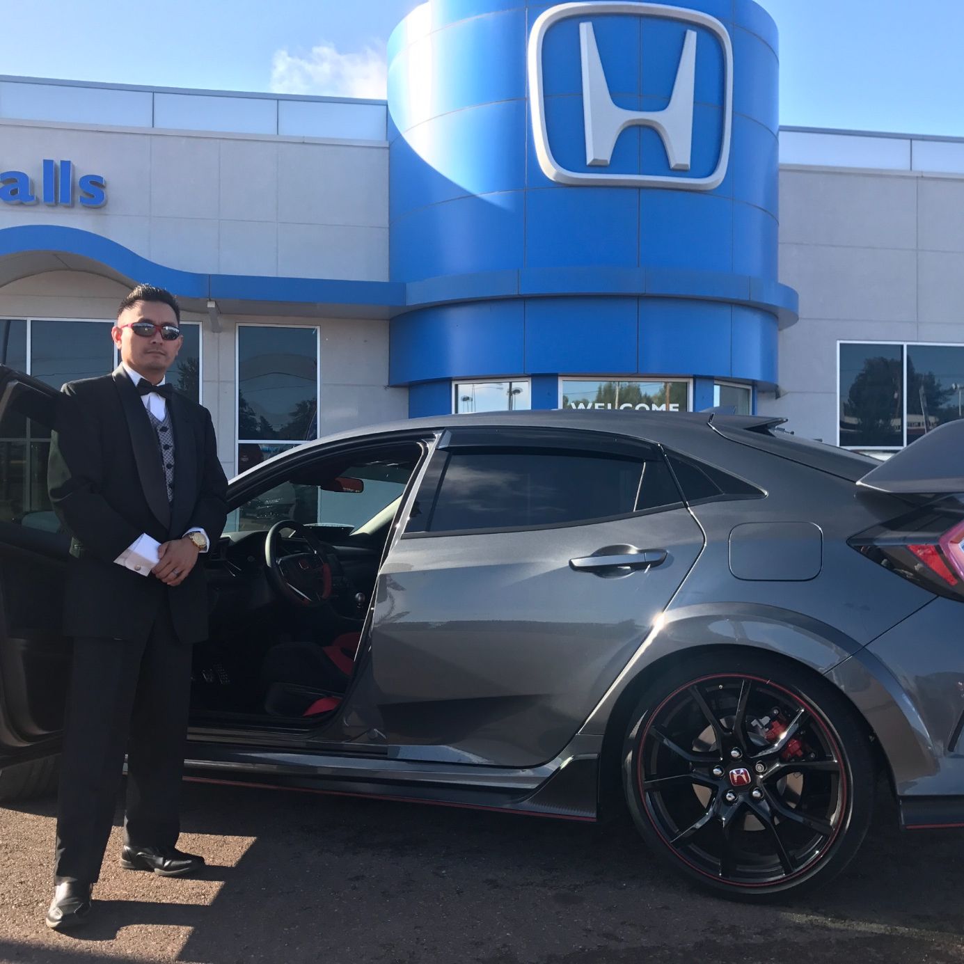 Profile of Reza Tenorio Mapili