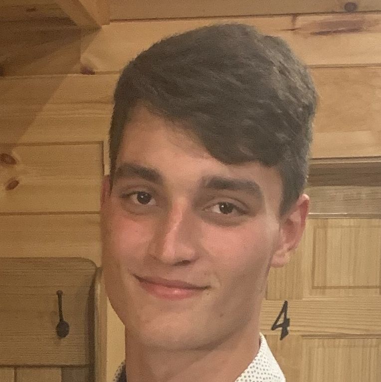 Profile of Max Chmigelski