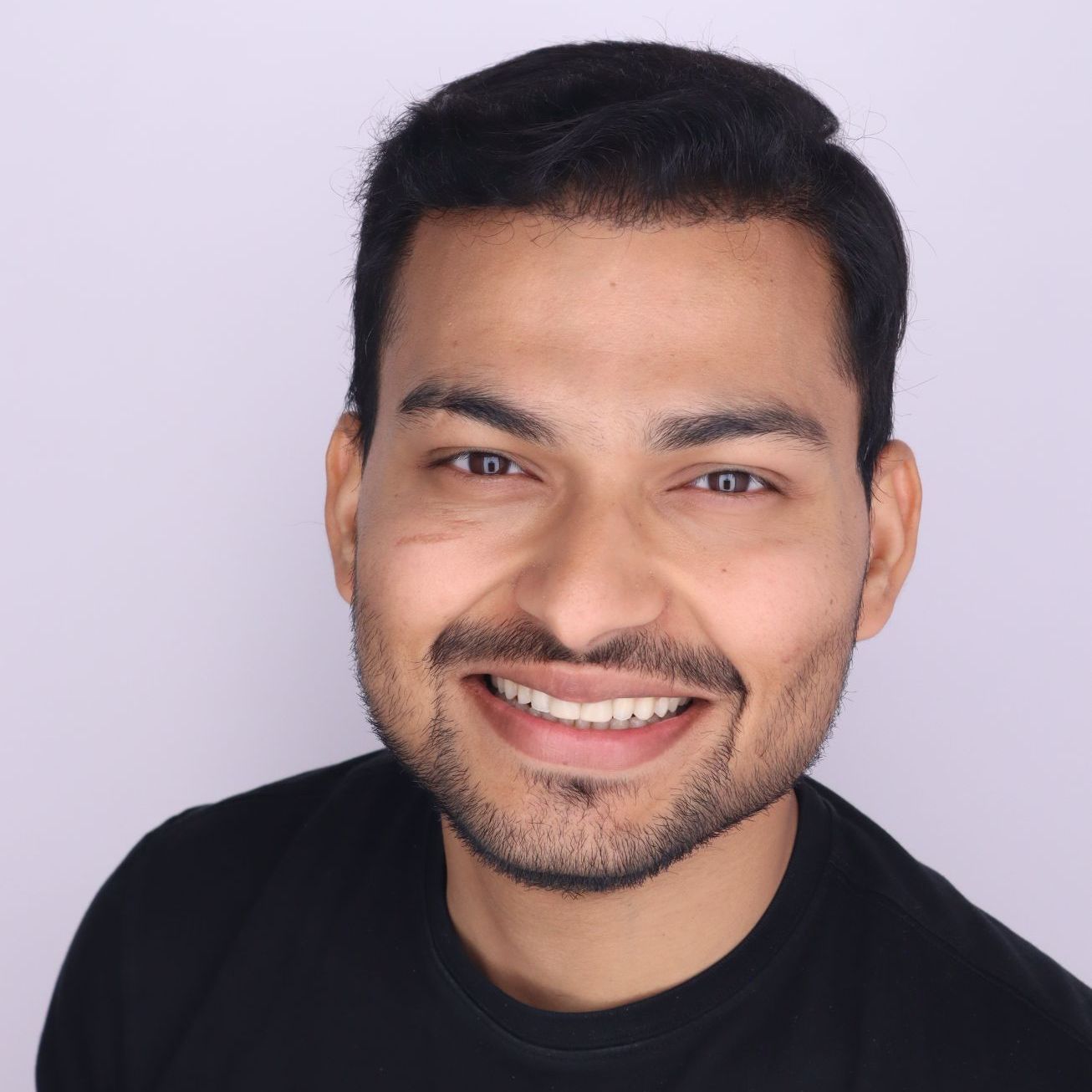 Profile of Akash Dangayach