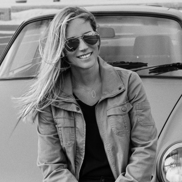 Profile of Lara Newton