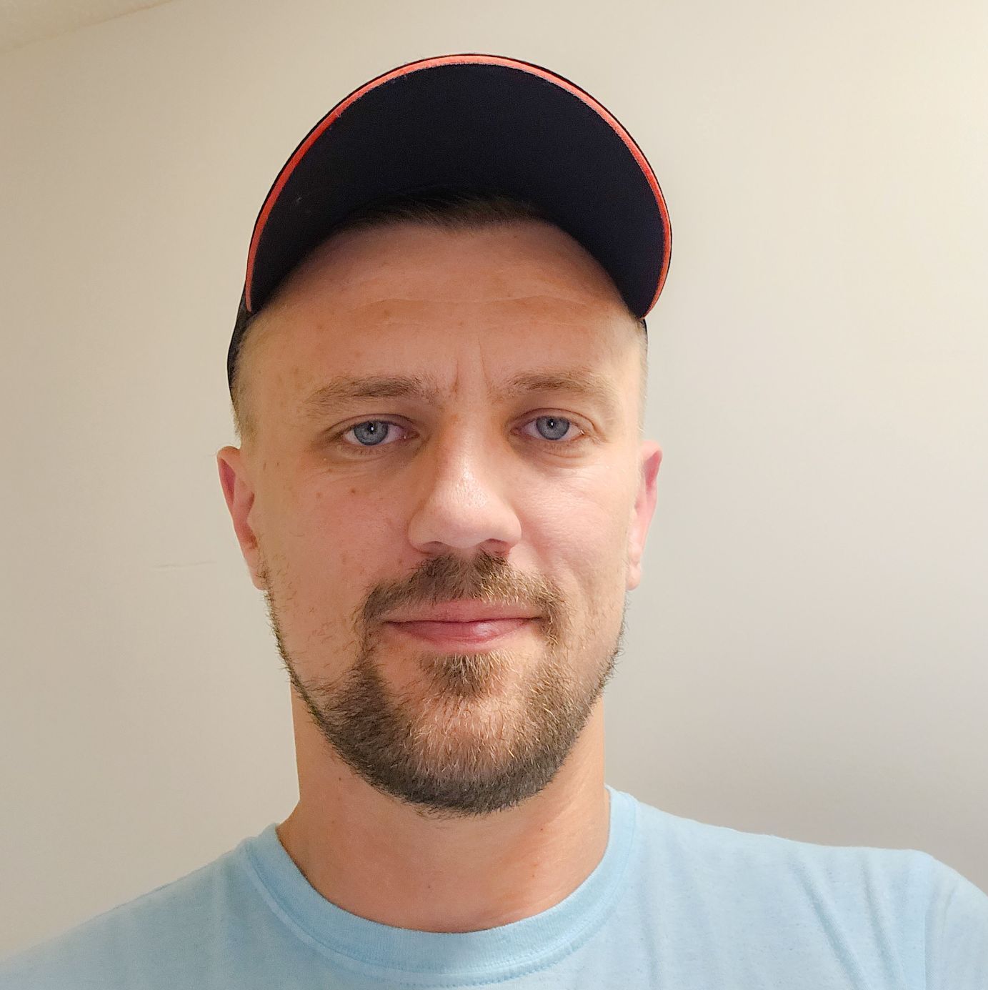 Profile of Mladen Lakovic