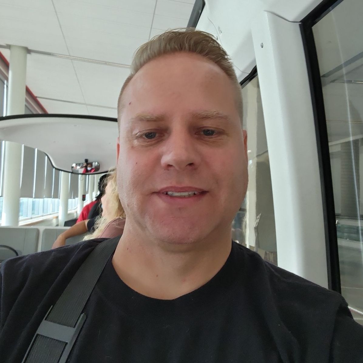 Profile of Troy Moen