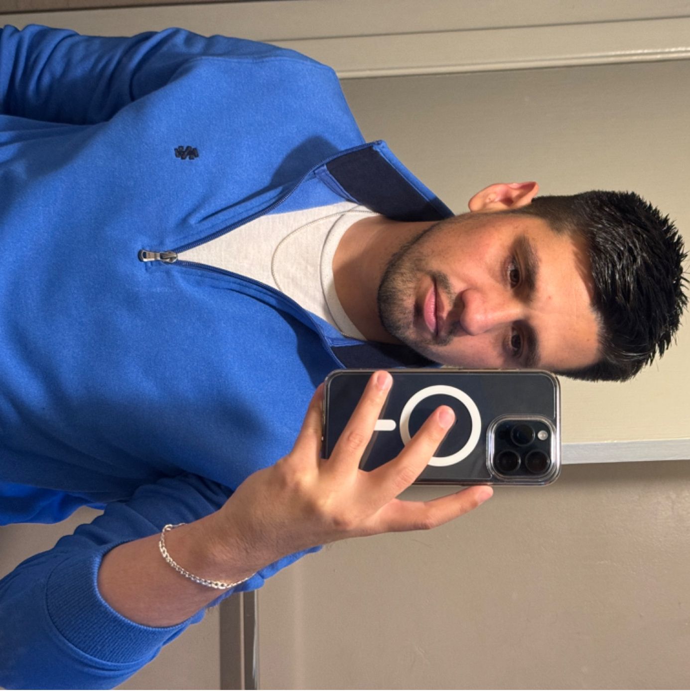 Profile of Luis Eduardo Mendoza Luna