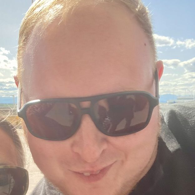 Profile of daniel Matussek