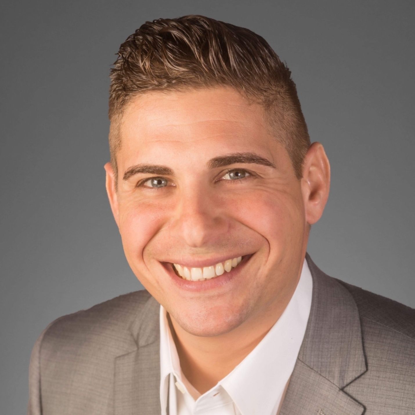 Profile of Nick DeVito