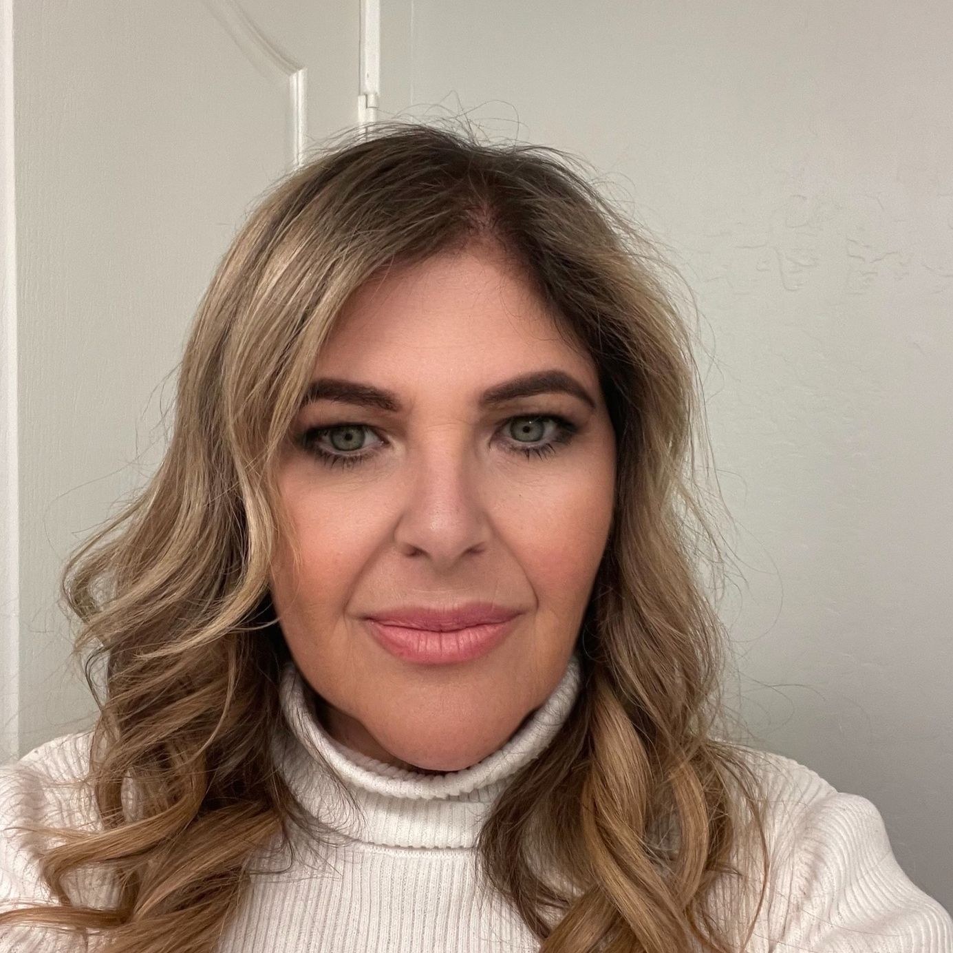 Profile of Mina Kuper