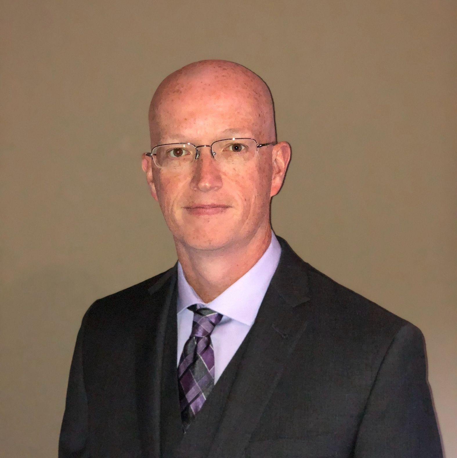 Profile of Elon Hayes
