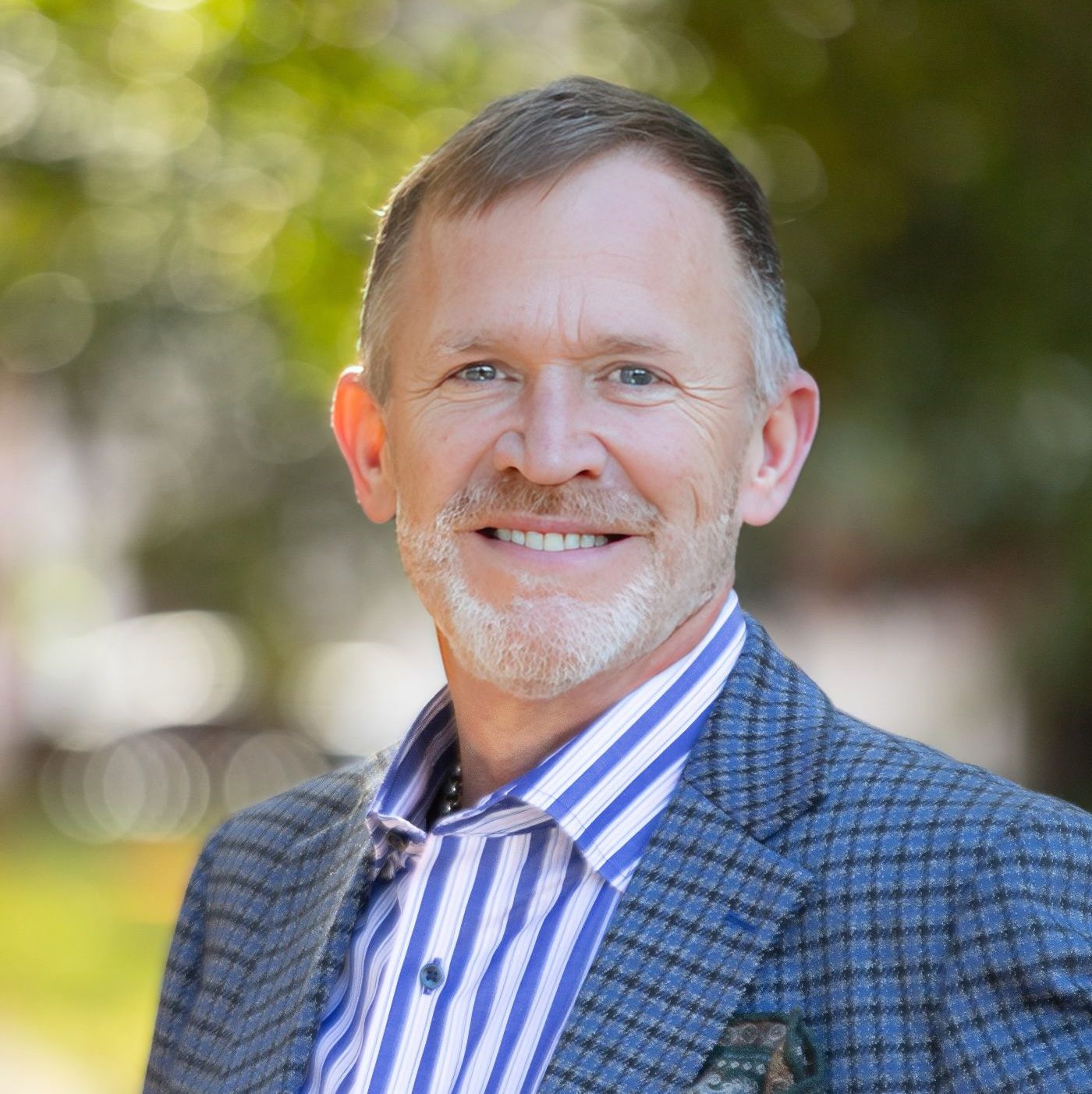 Profile of R David Craig