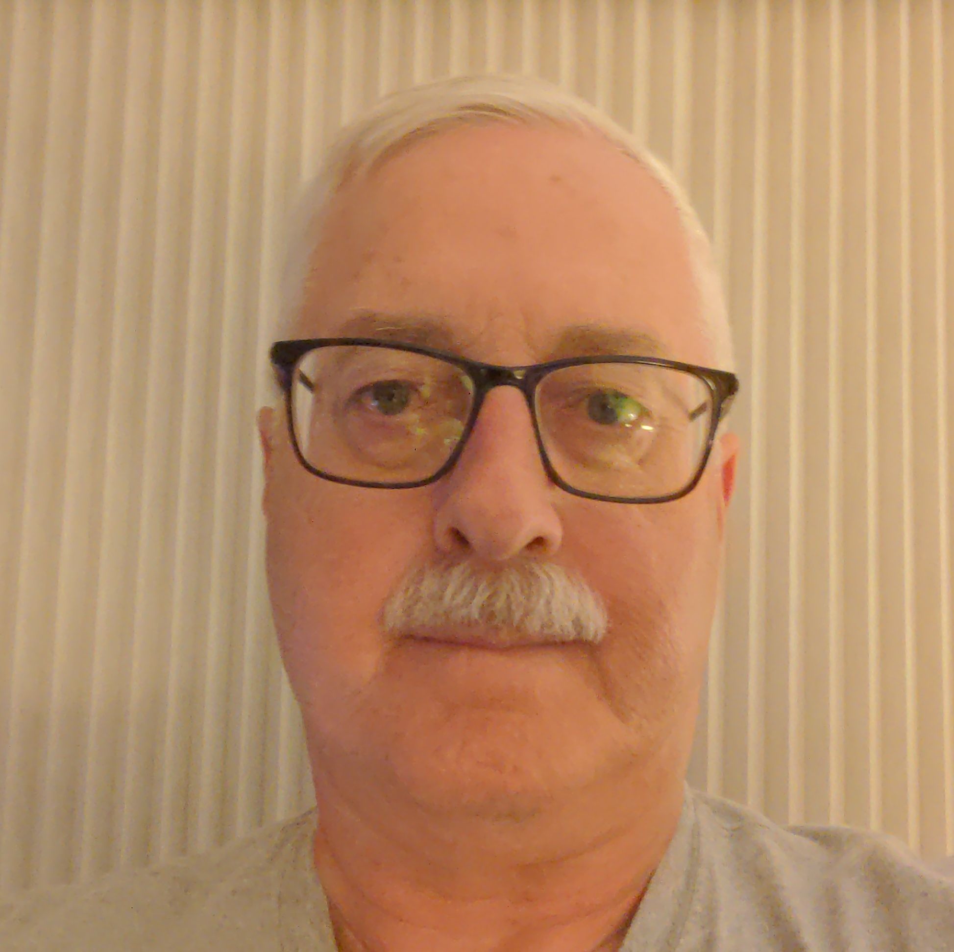 Profile of Randolph Ruckdashel