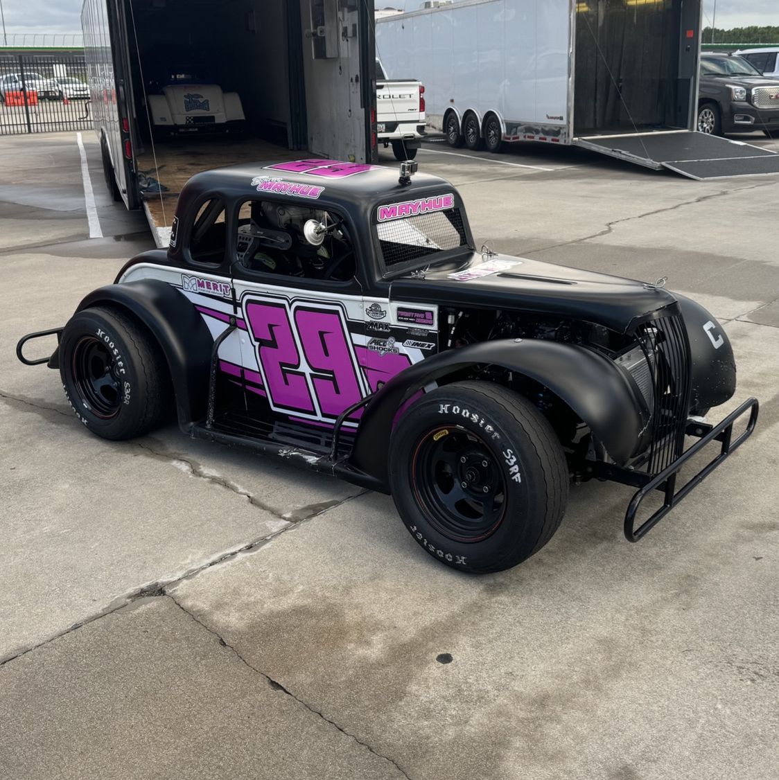 Profile of Bowen Mayhue