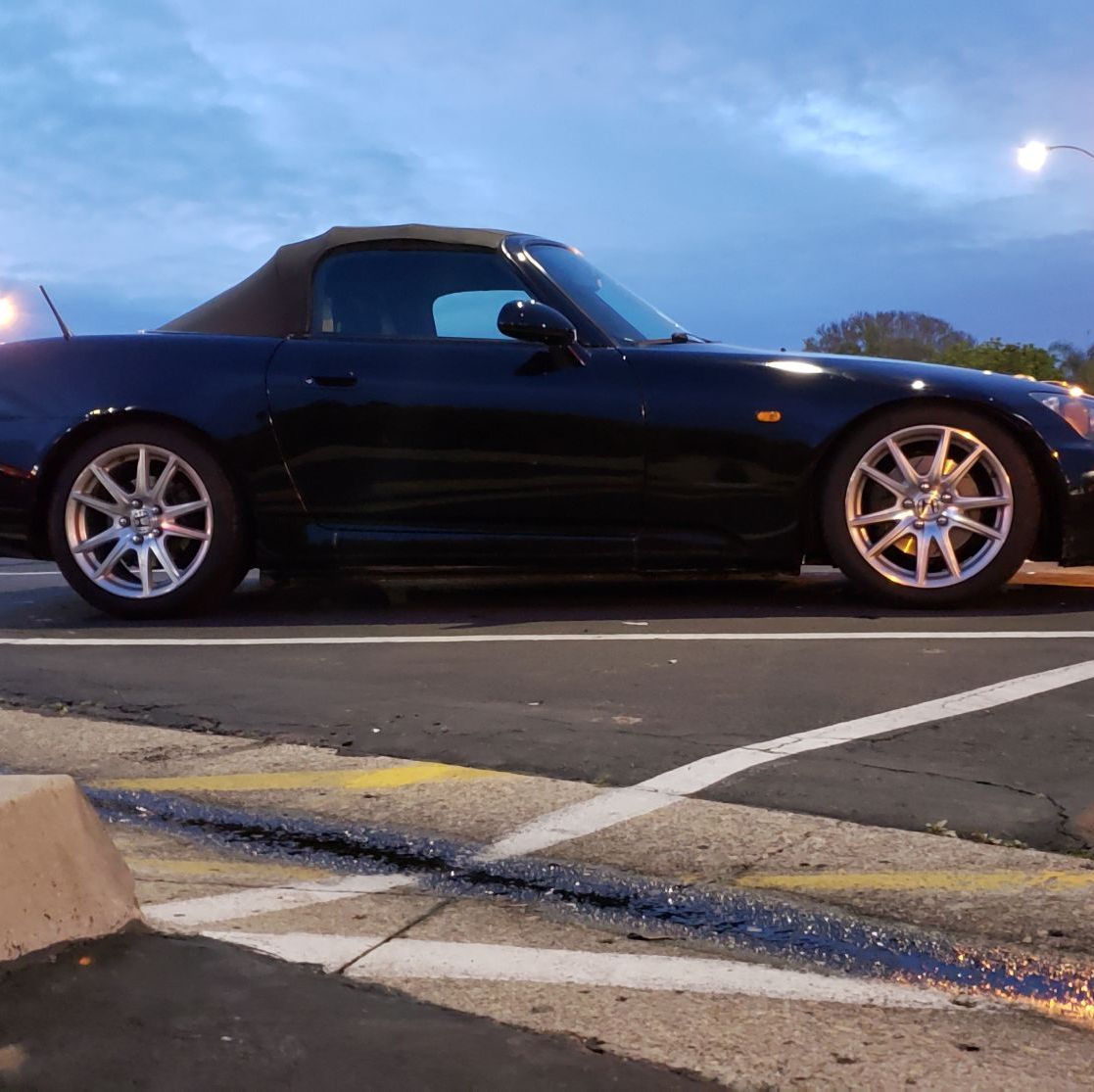 Profile of Alan Aradanas