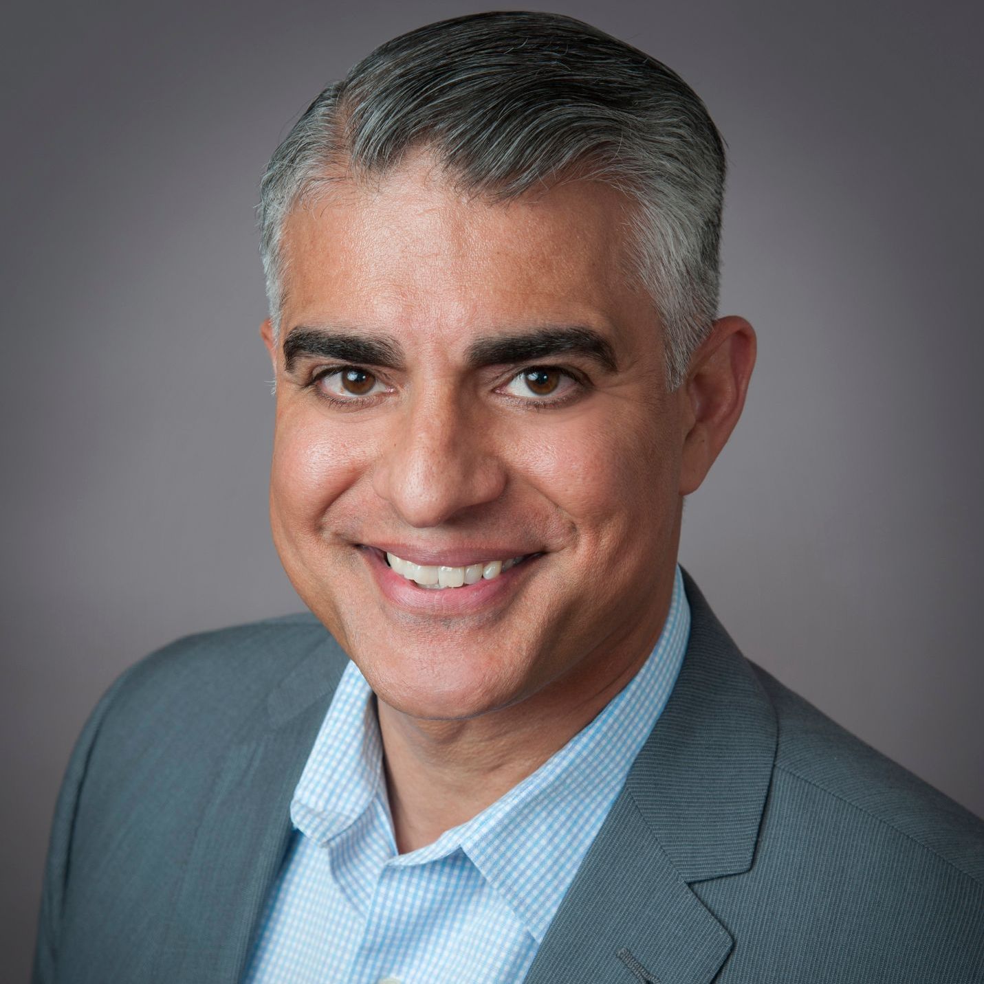 Profile of Waqar Meyer