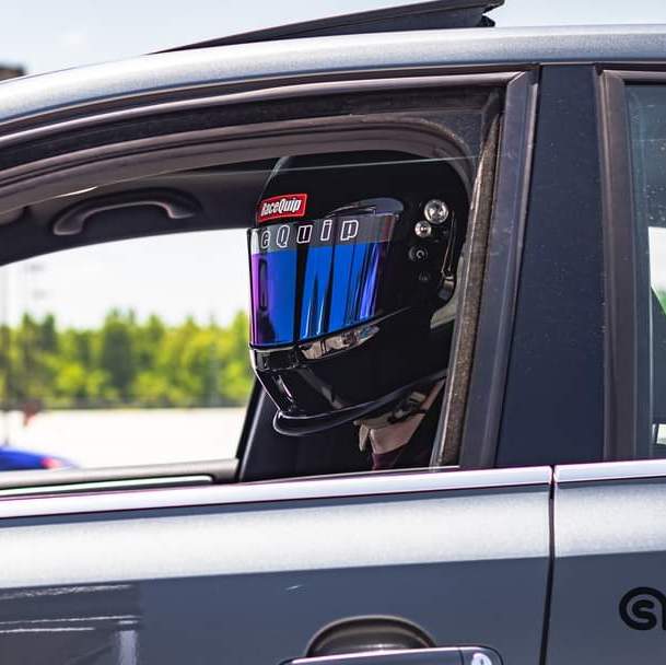 Profile of Austin Bonnett