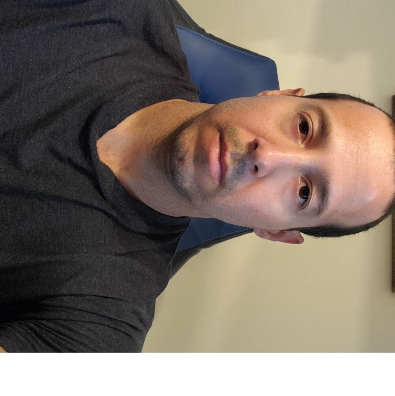 Profile of Yadiel Almaguer