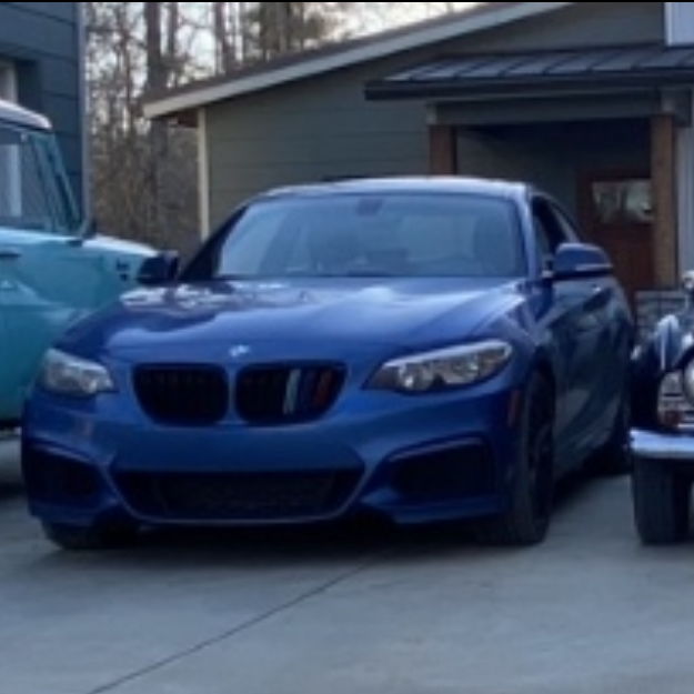 Profile of Mike Looney