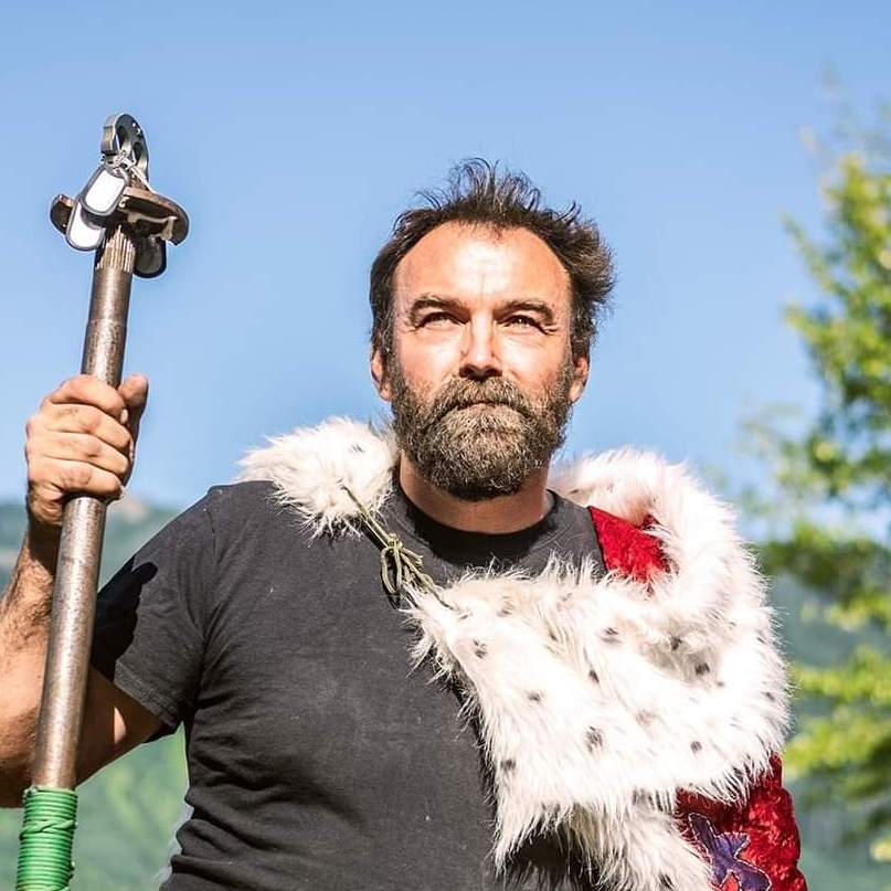 Profile of Korol Kris