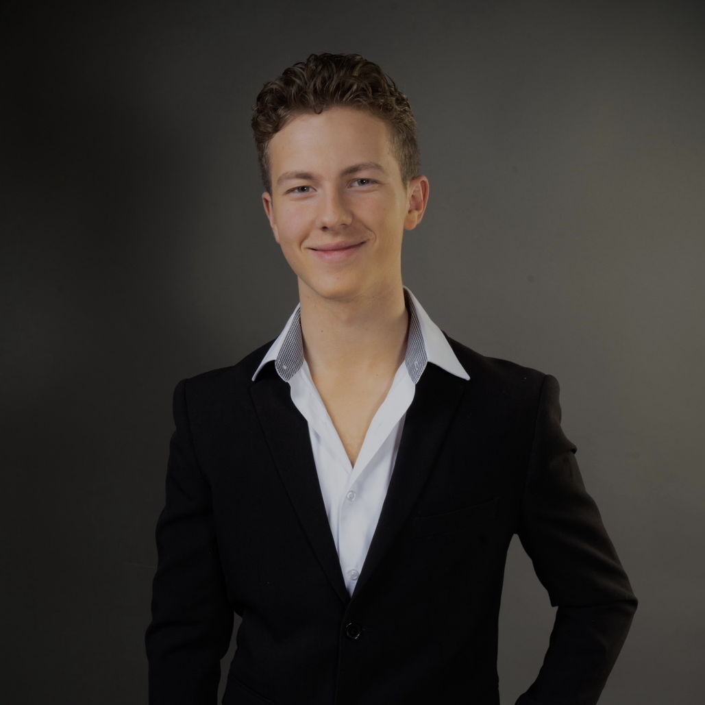 Profile of Daniel Novikov