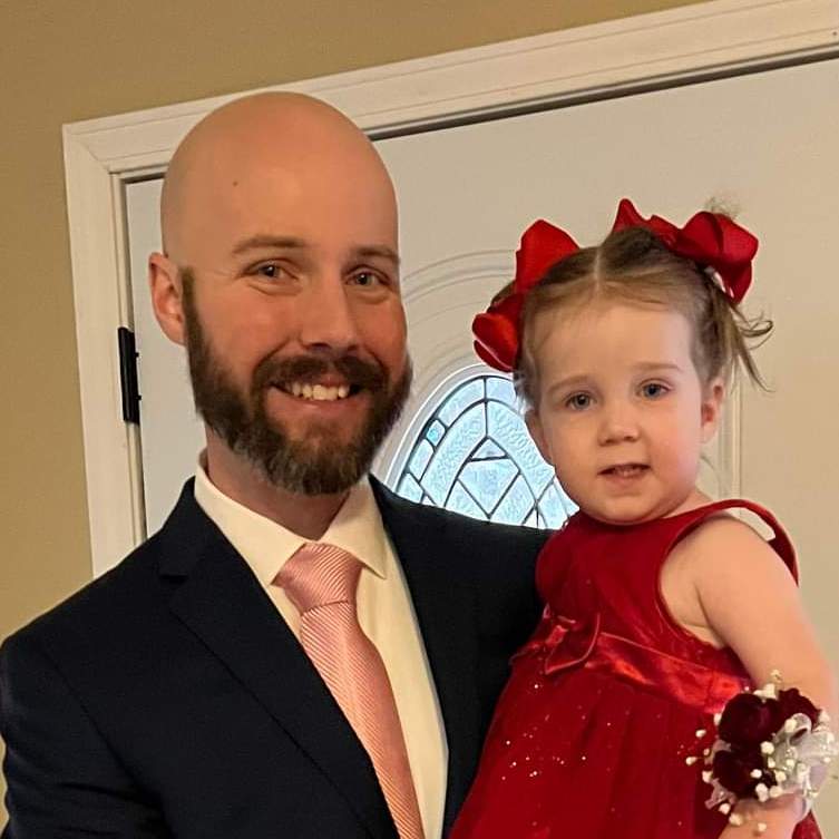 Profile of Steven Elliott