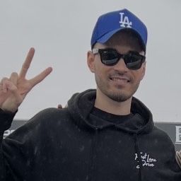 Profile of Aaron Skolnik