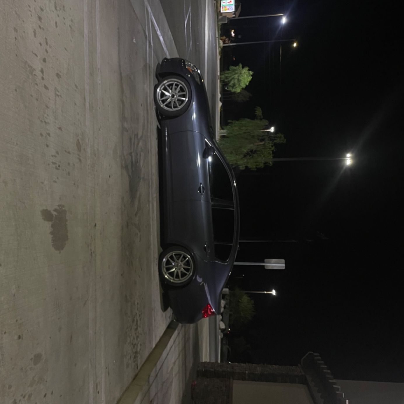 Profile of Lizandro Bernal