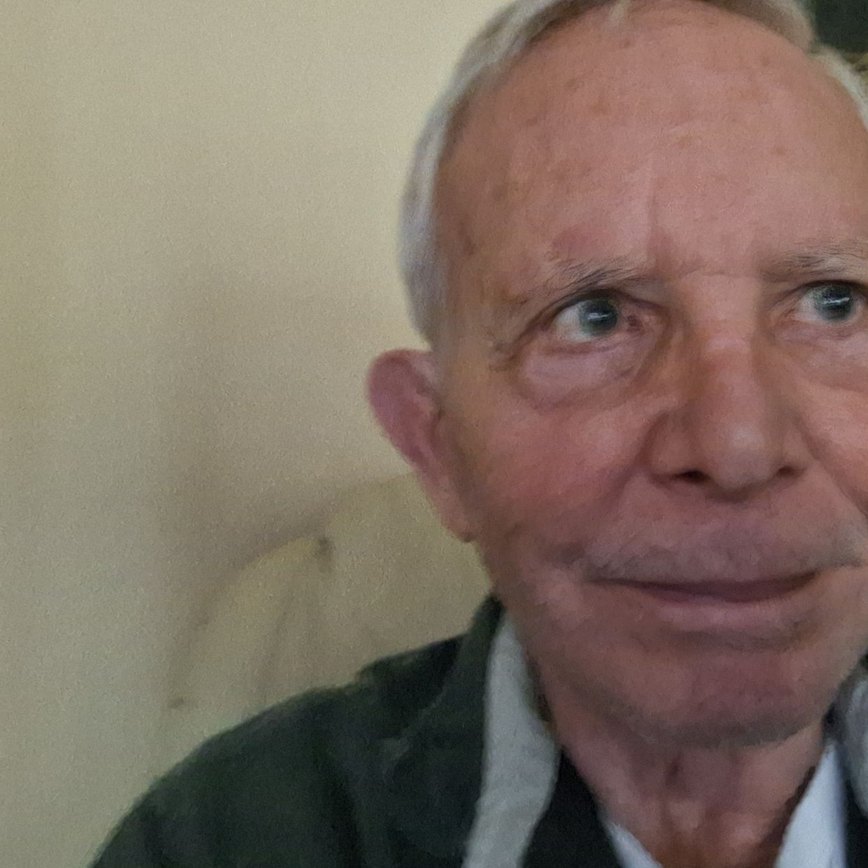 Profile of Robert Borders