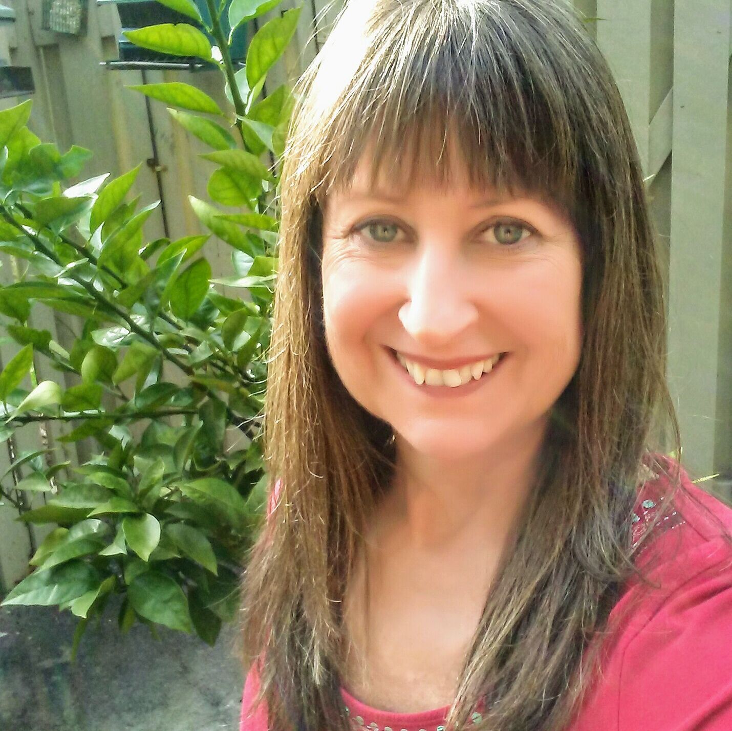 Profile of Loreen Buchanan