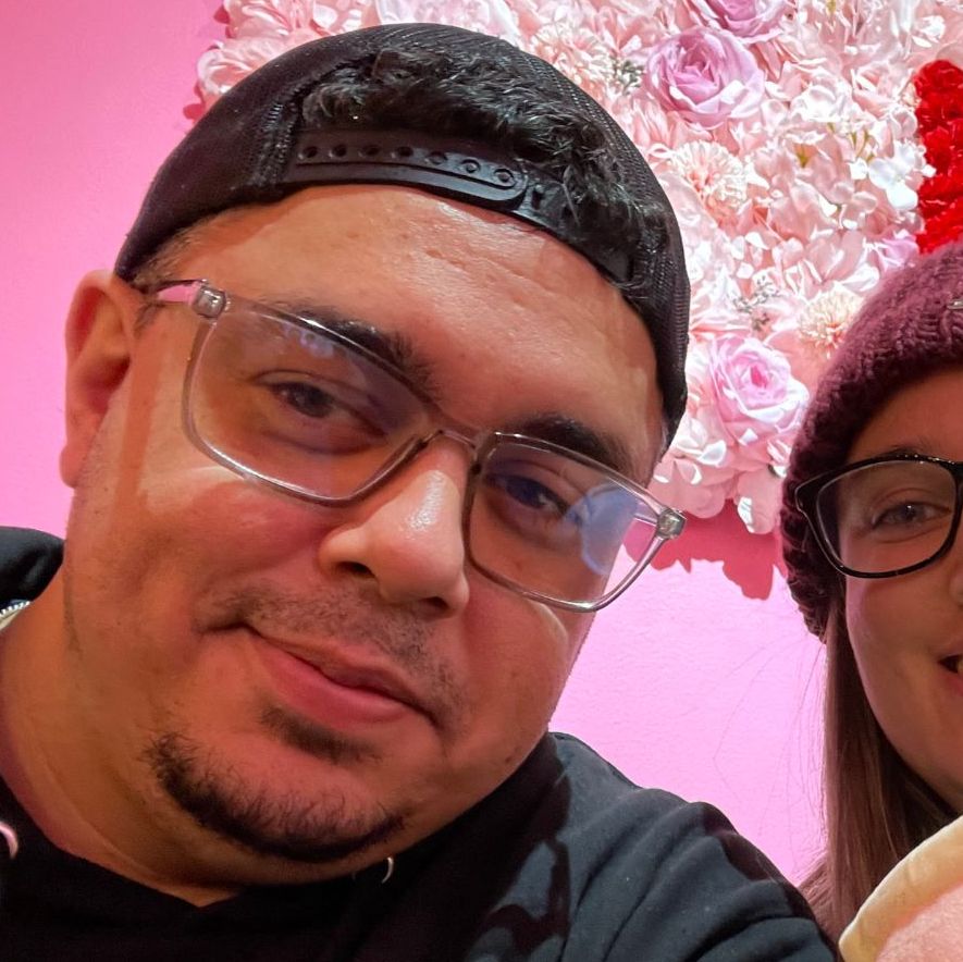 Profile of Daniel Espinosa