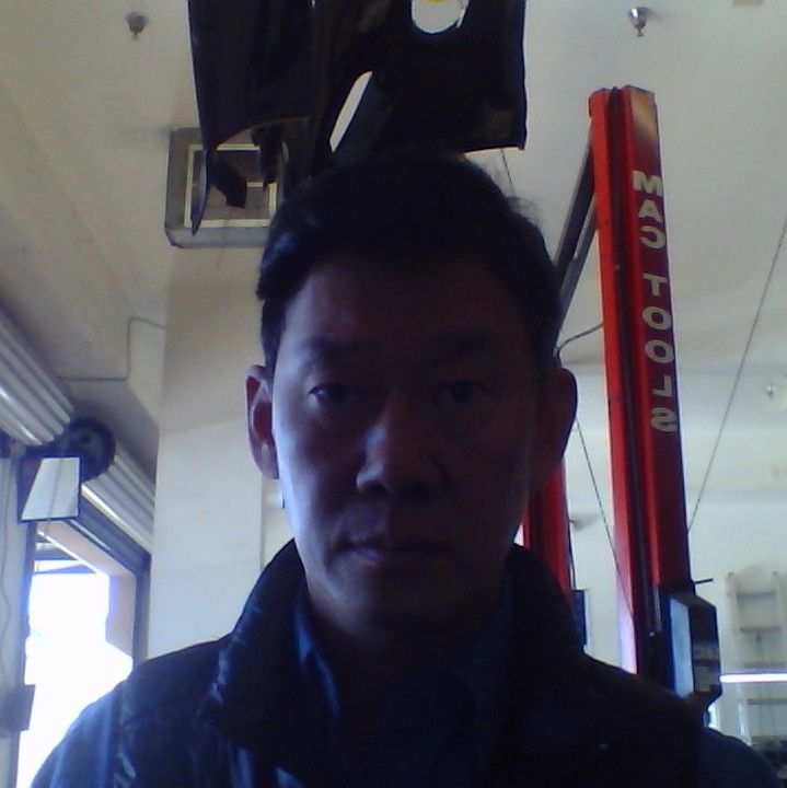 Profile of Harry Piekarsa