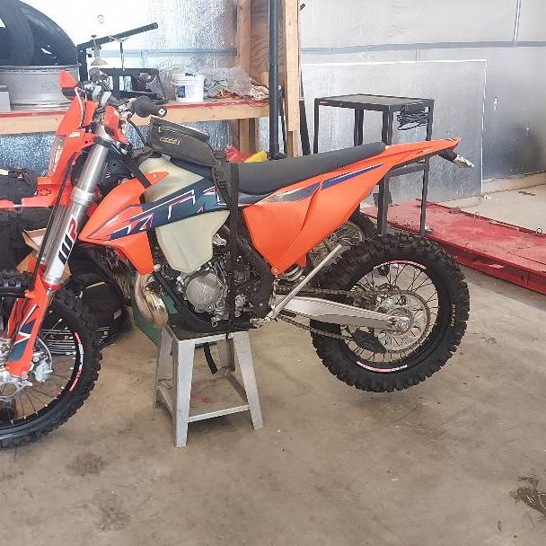 Profile of John Frayne