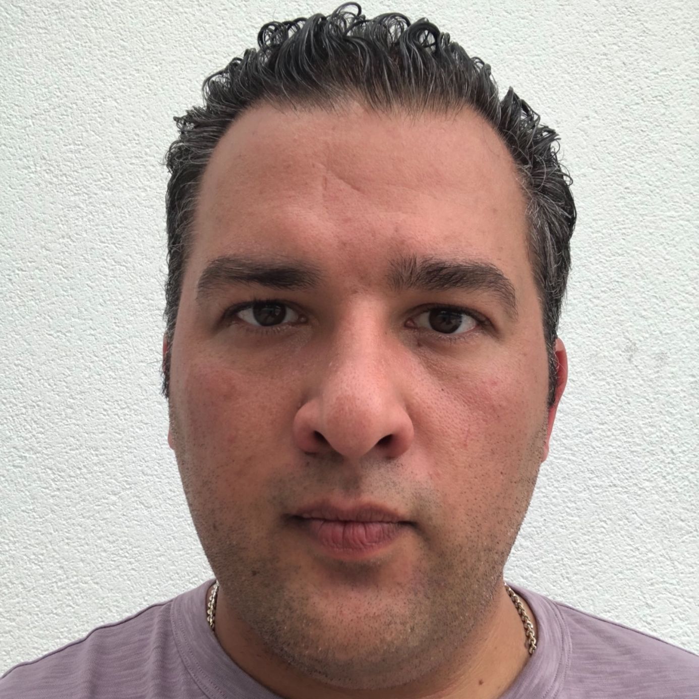 Profile of Rajiv Lakhaney