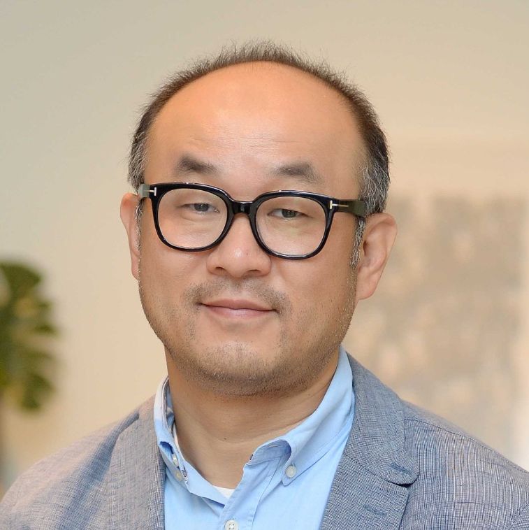 Profile of Yoon Lee