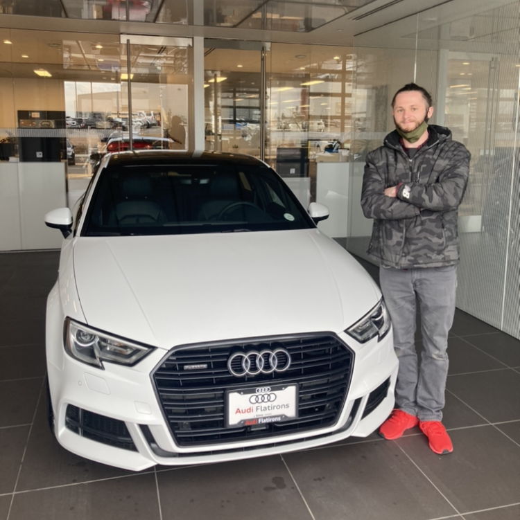 Profile of Nicolas Kruzman