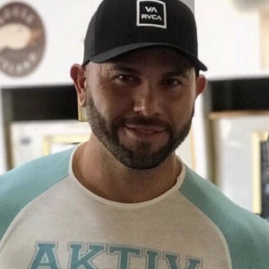 Profile of Carlos Reyes