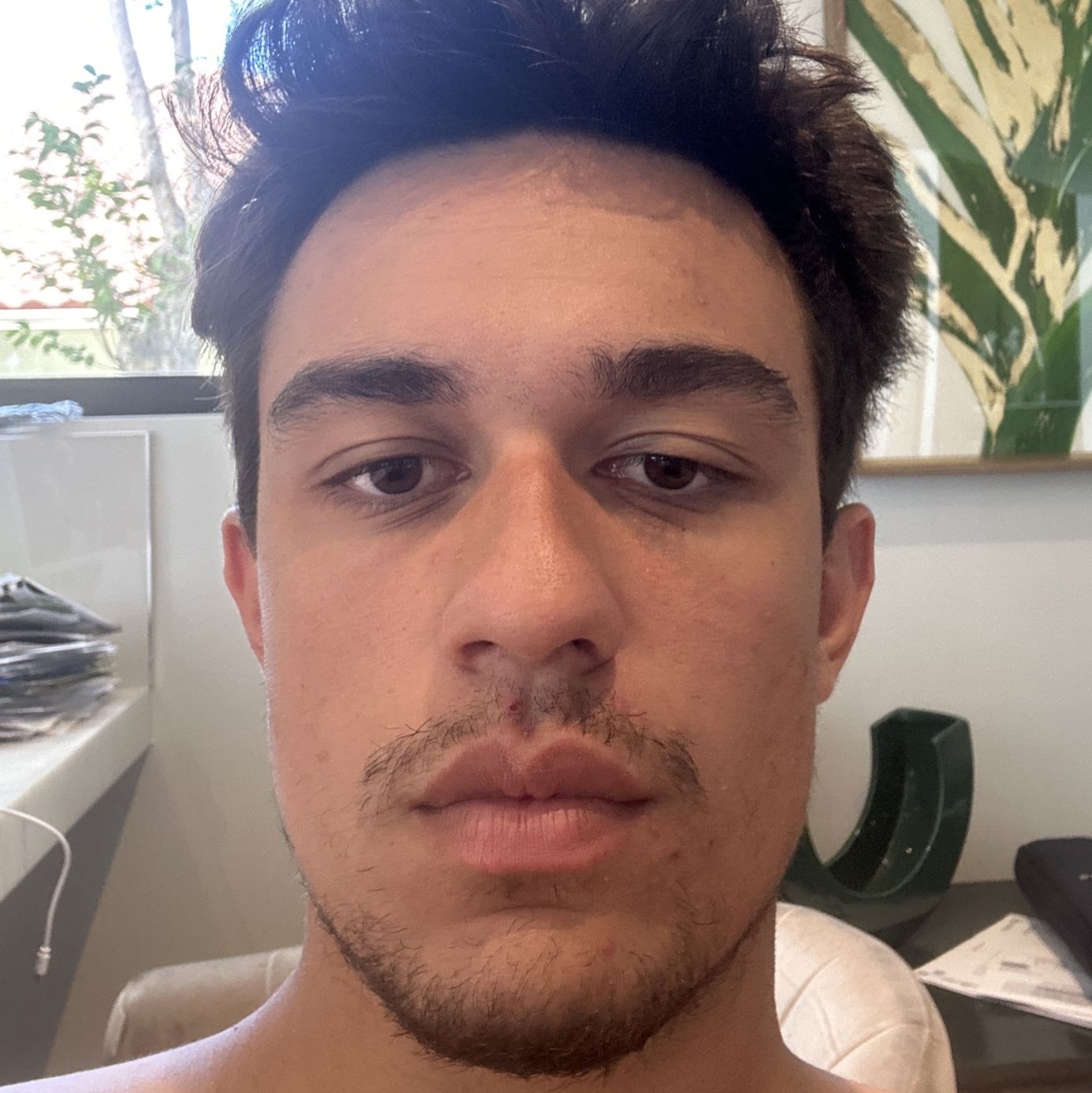 Profile of Enzo Lucas