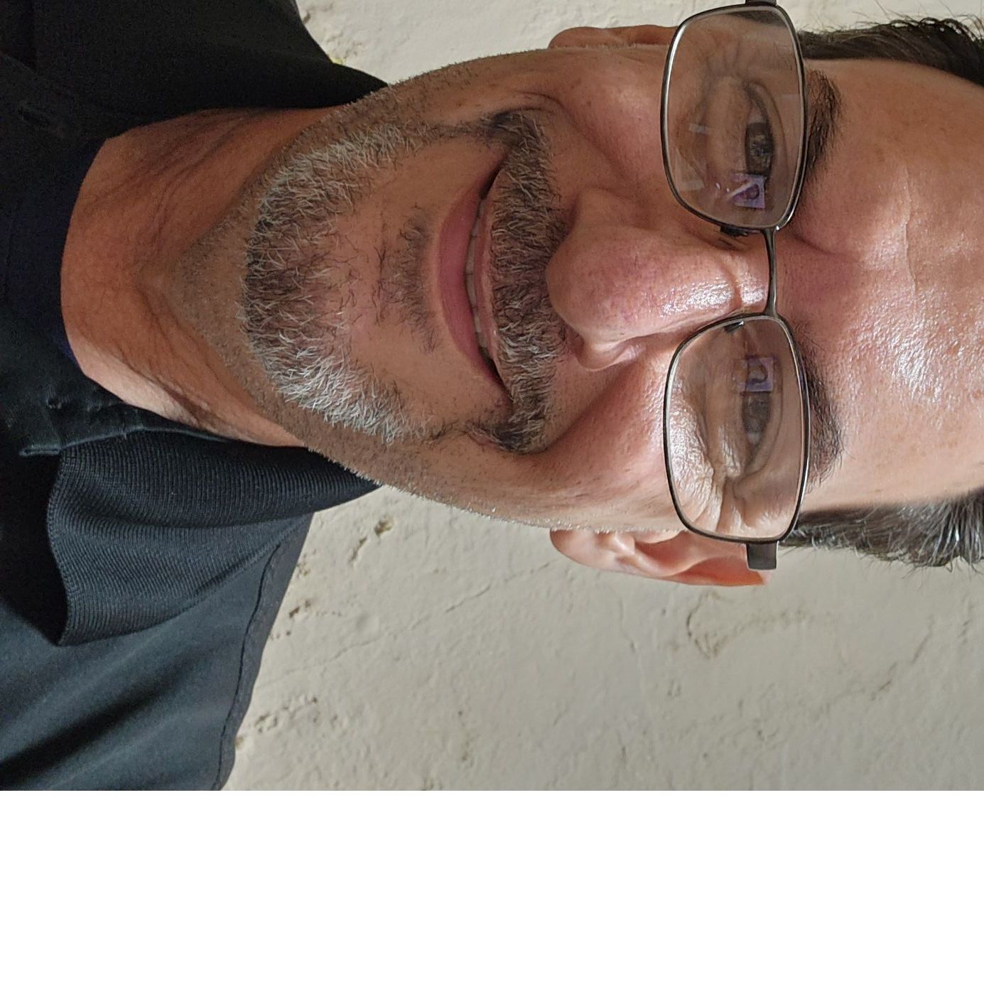 Profile of Luis Manuel Cardona Quintana