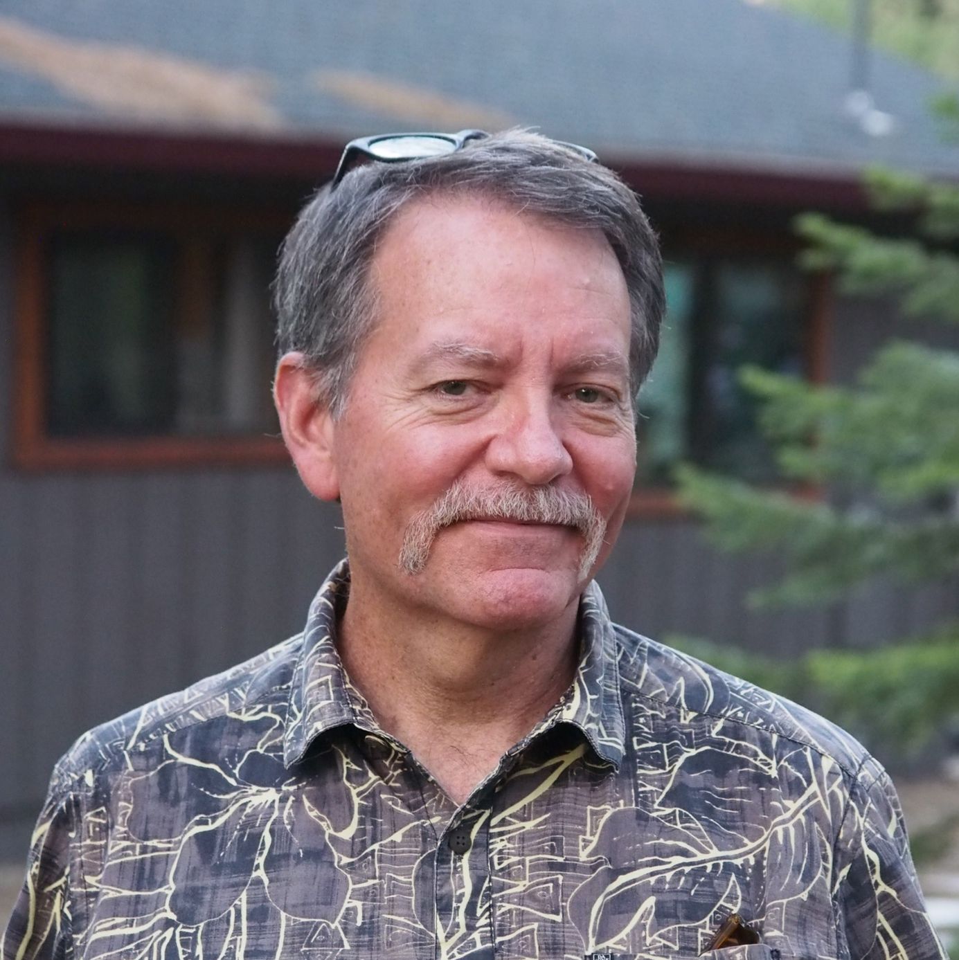 Profile of Thompson Smith