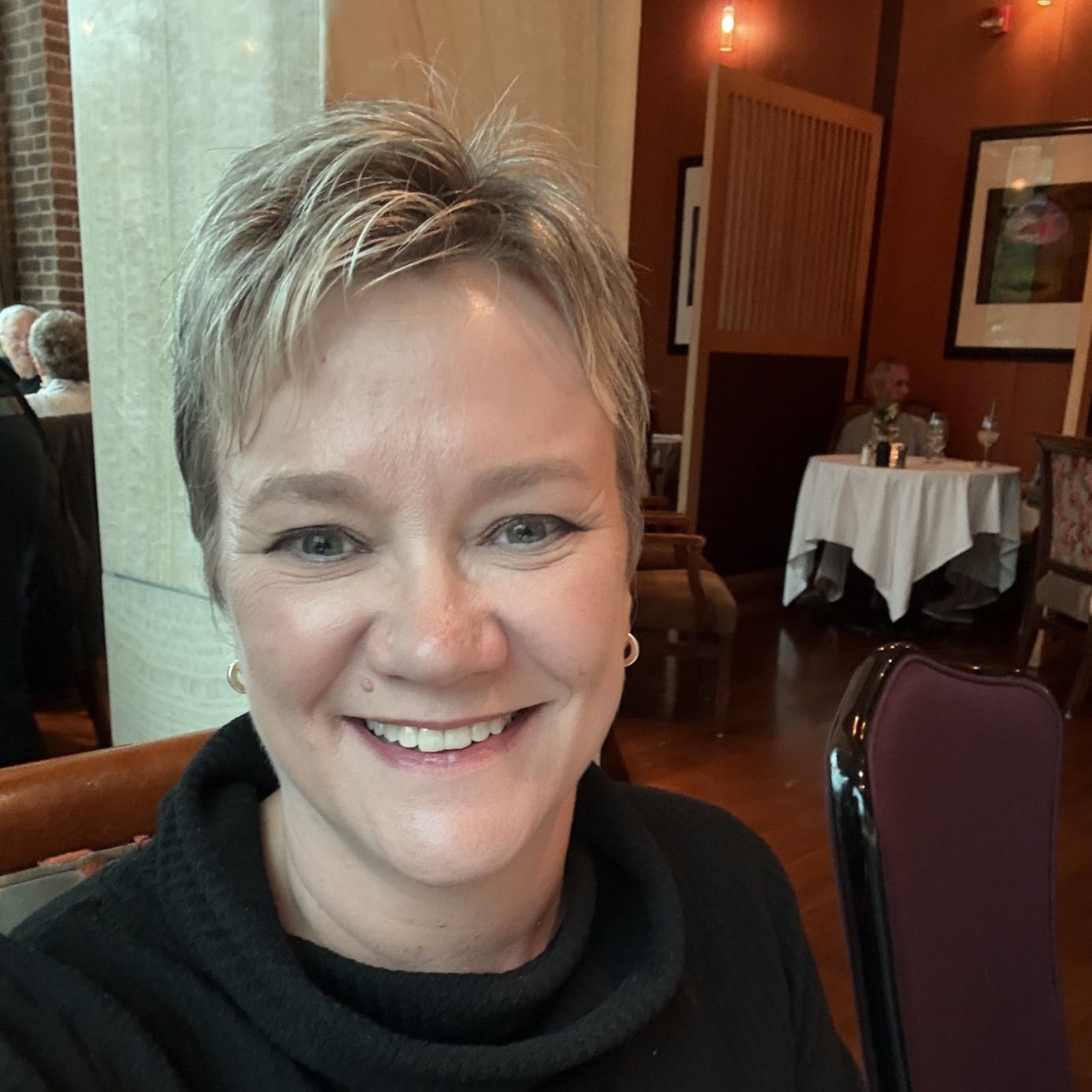 Profile of Suzanne Grandchamp