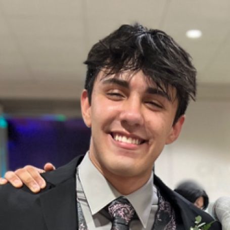 Profile of Manny Hernandez