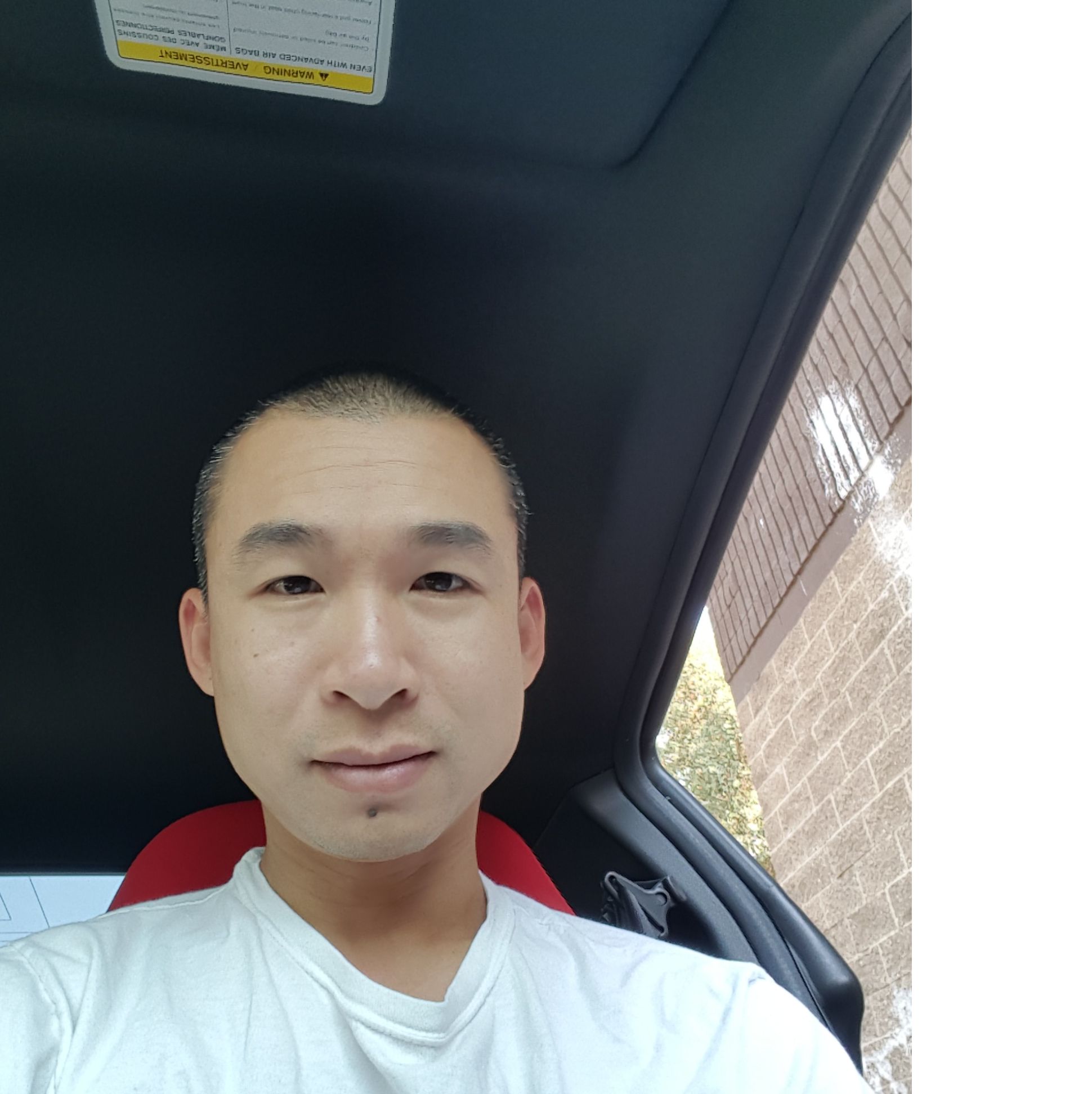 Profile of Tung Nguyen