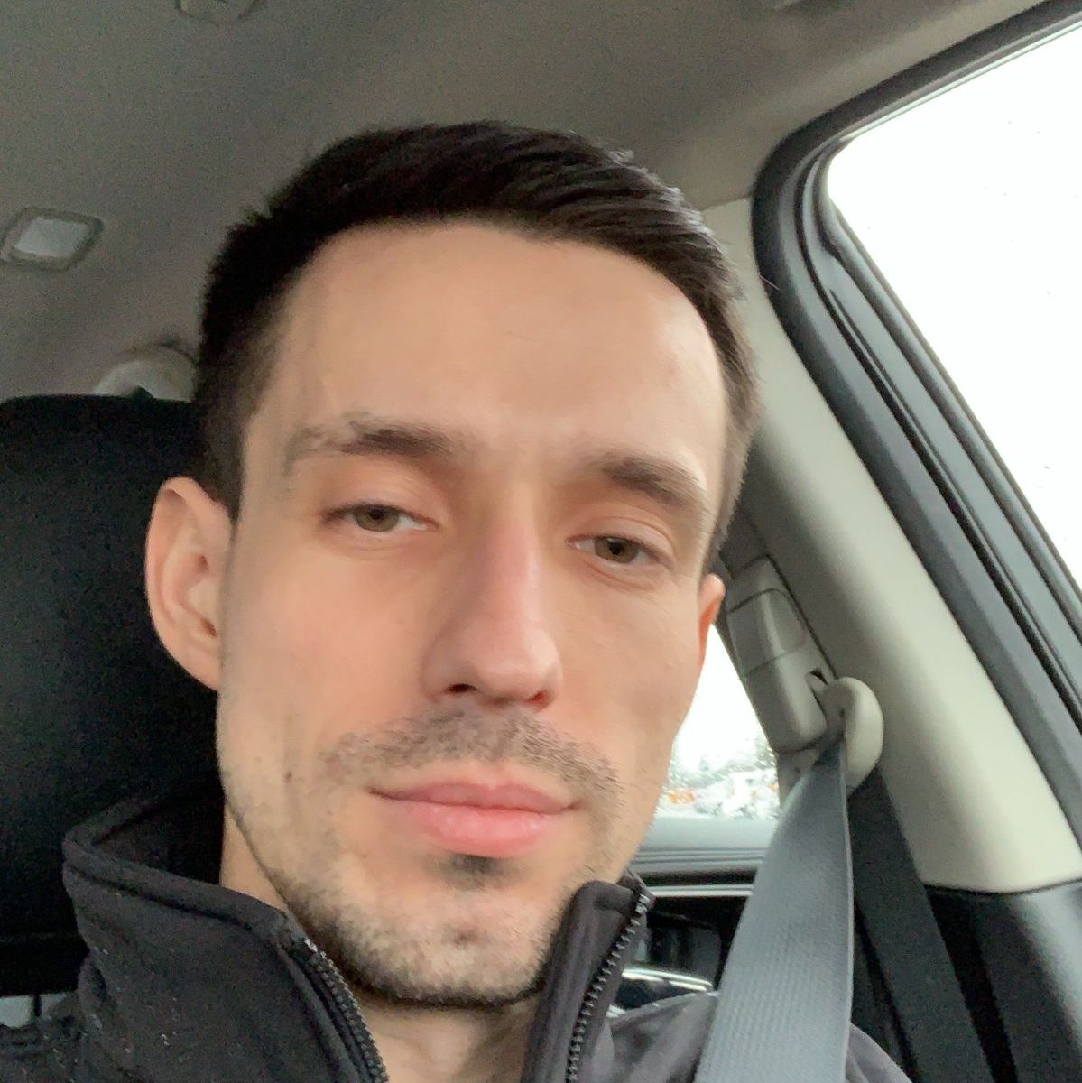 Profile of Marius Tothazan