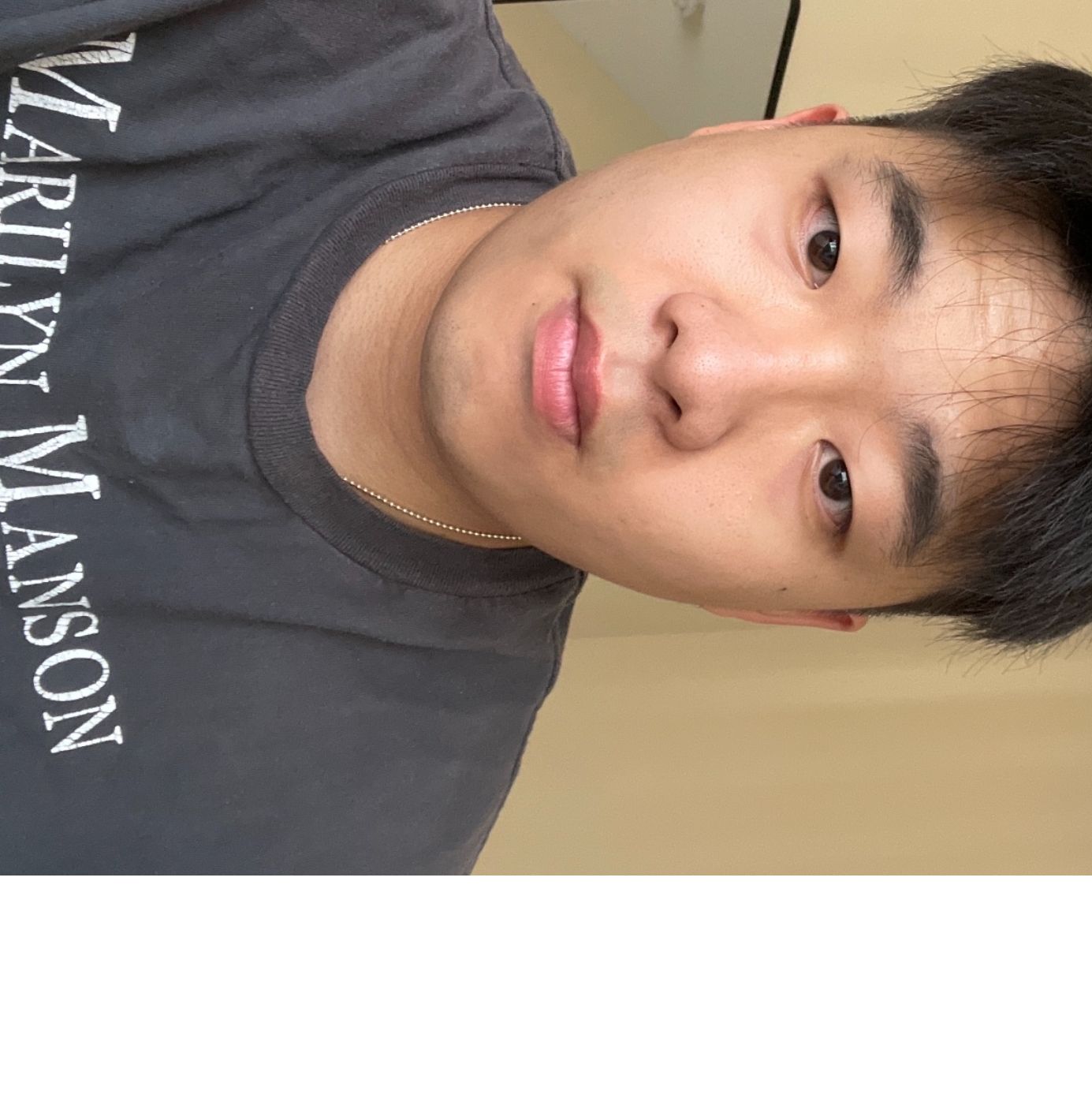 Profile of Ruilin Zeng