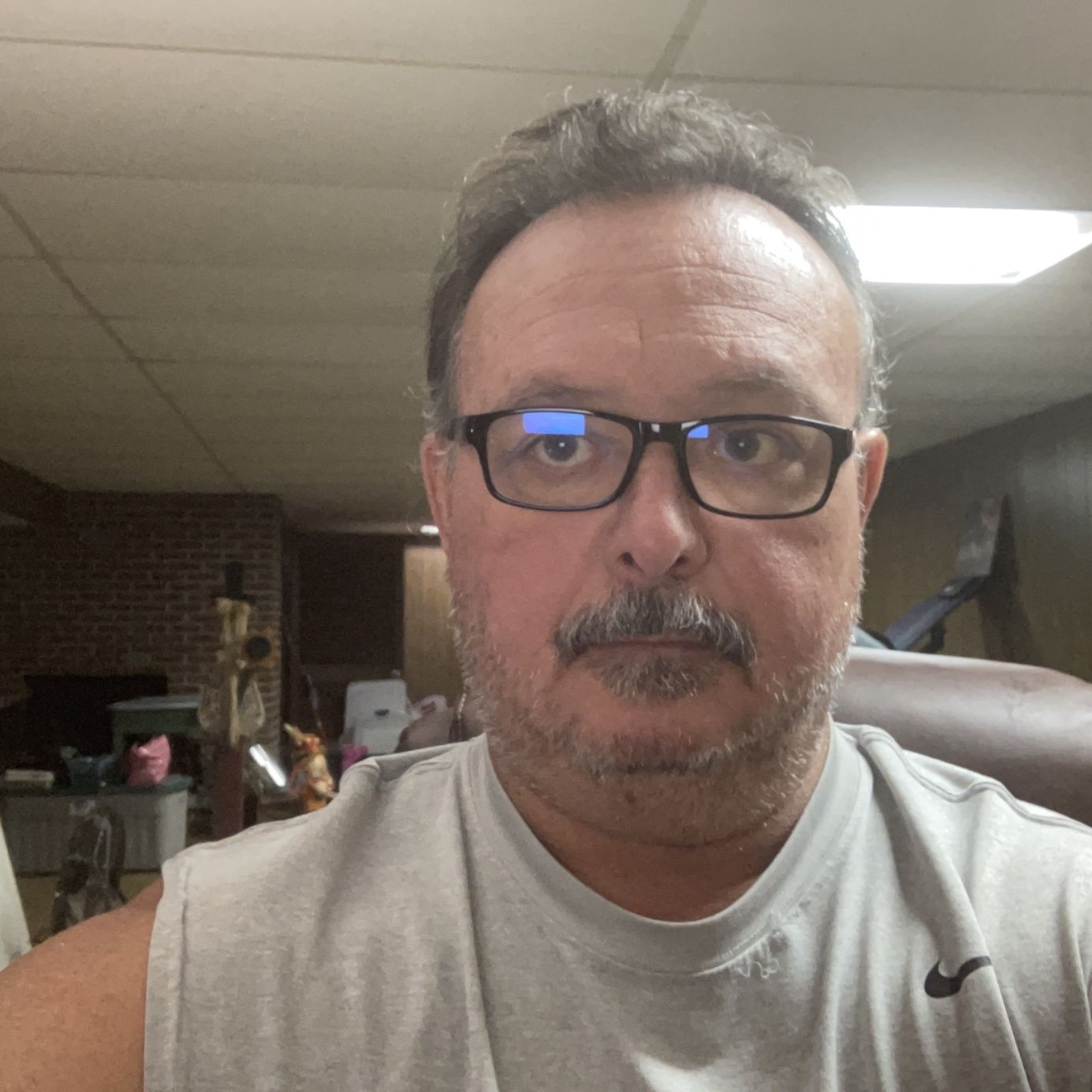 Profile of William Dye