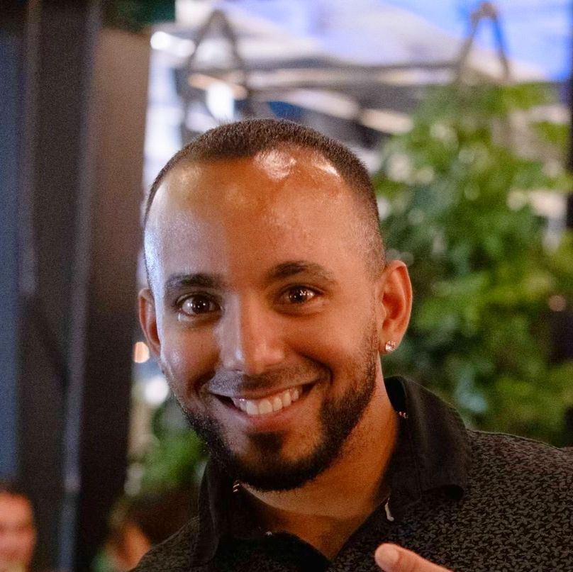 Profile of Yoniel Suarez