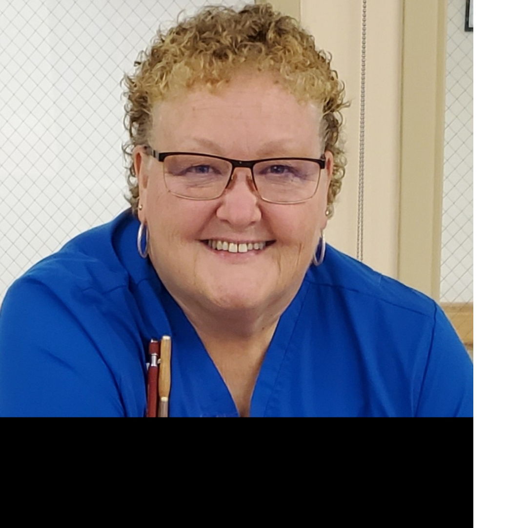 Profile of Lynnette Markowicz