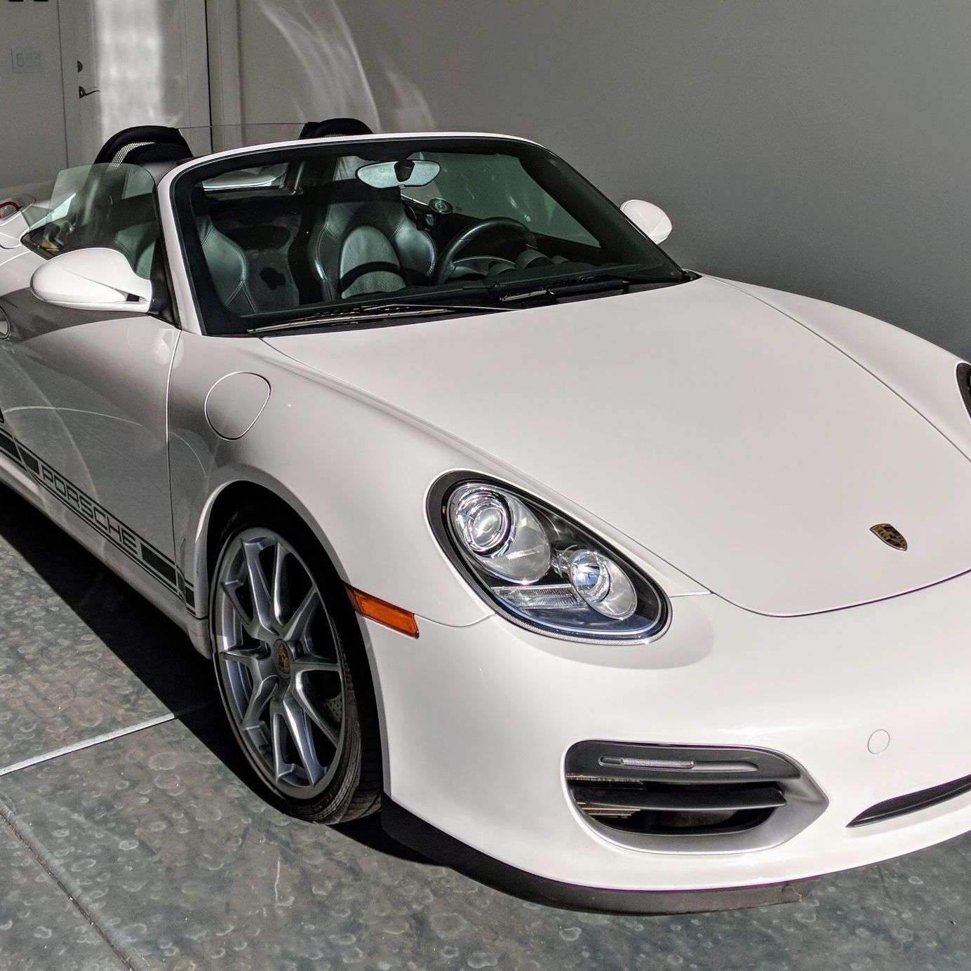 Profile of Daniel Wray