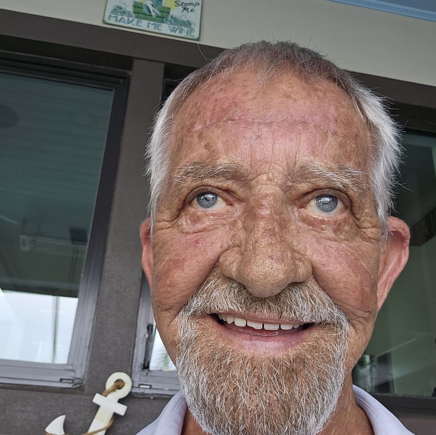 Profile of Des Hockley