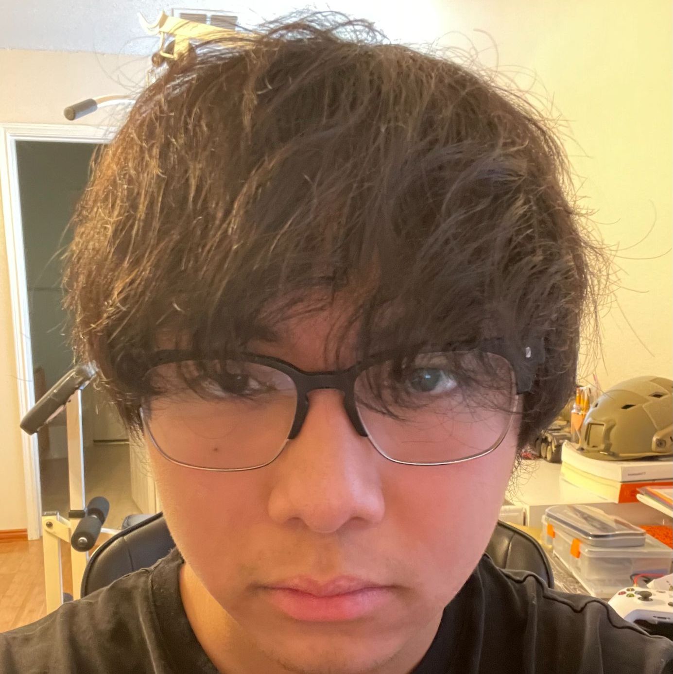 Profile of Zenidy Le