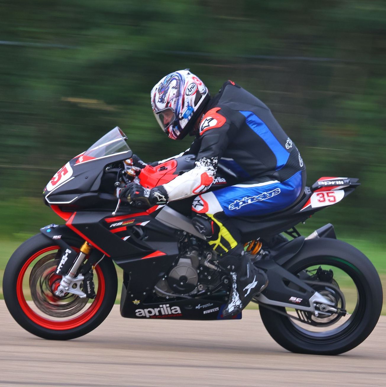 Profile of Matthias Woehr