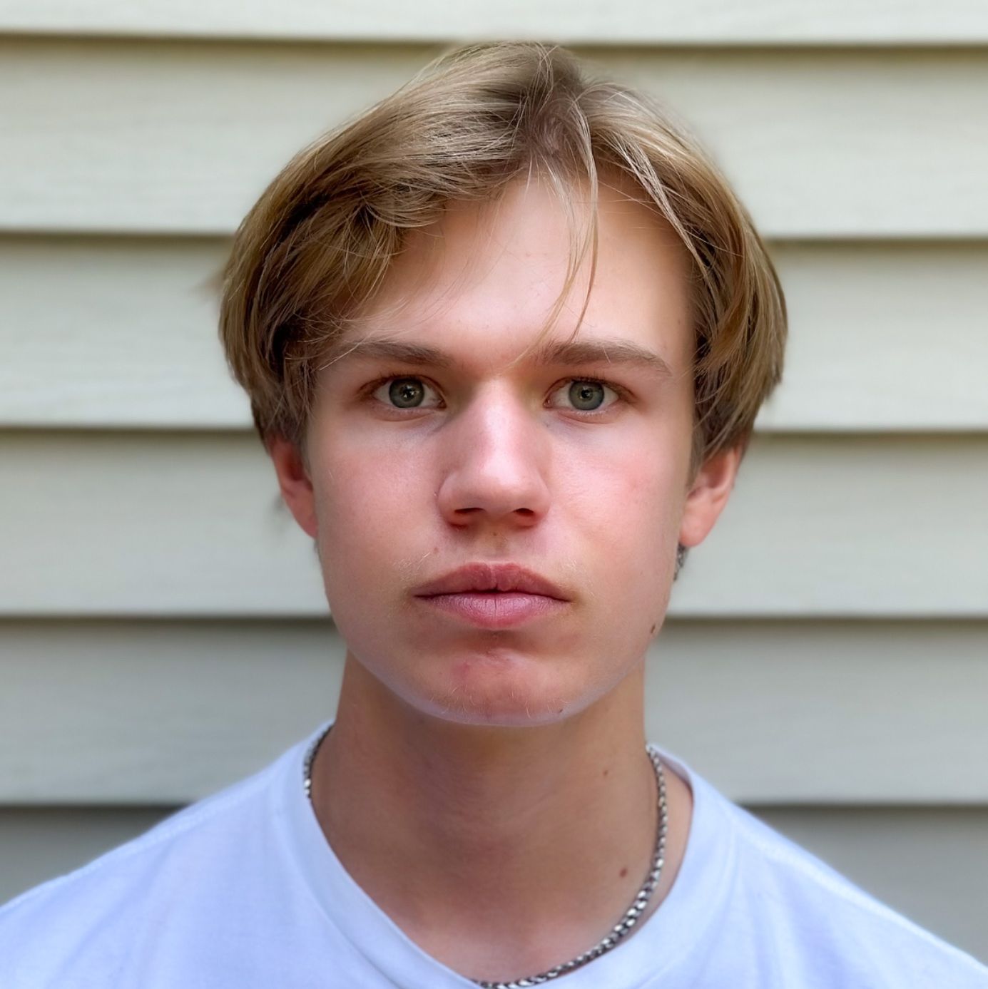 Profile of Tate Huizenga