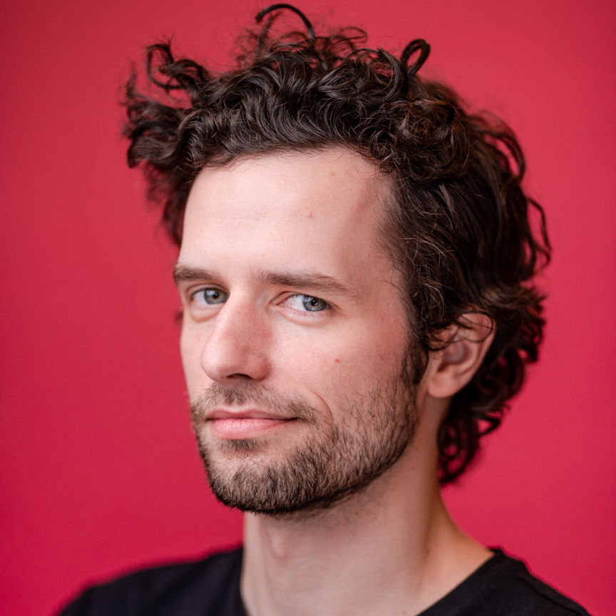 Profile of Sam Sires